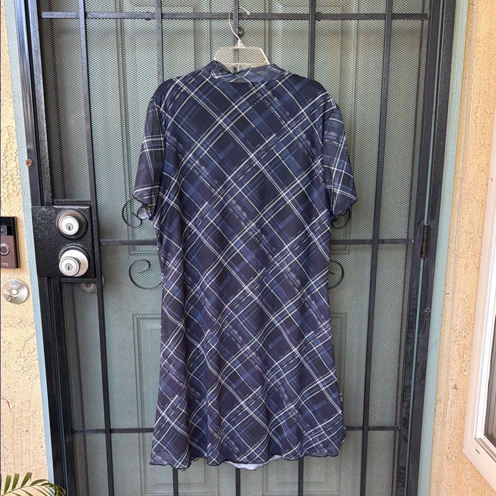 Plaid Dress - Picture 6 of 6